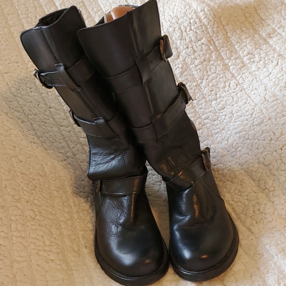 Steve Madden Black Leather Buckle Combat Boots